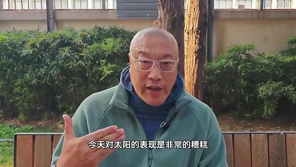 前天還湖人總冠軍呢！馬健：40歲的詹姆斯總算走下坡路了！